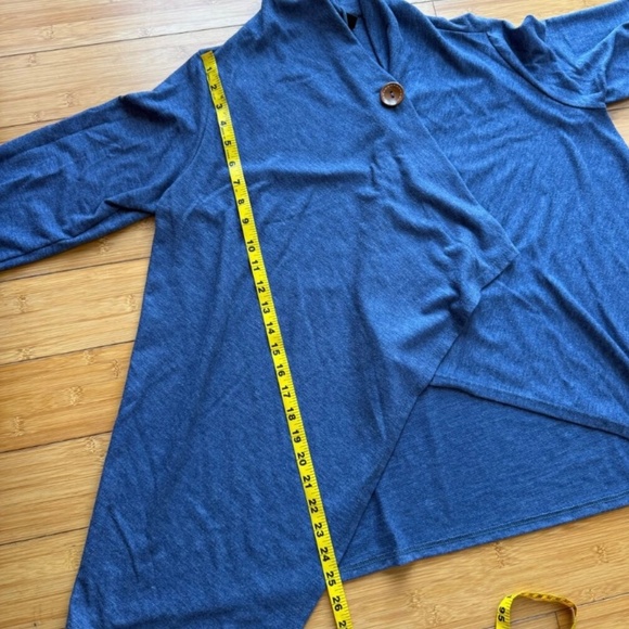Bobeau Blue Wrap/Cape With One Button Closure Oversized Soft Cozy Long Sleeves - Picture 8 of 10